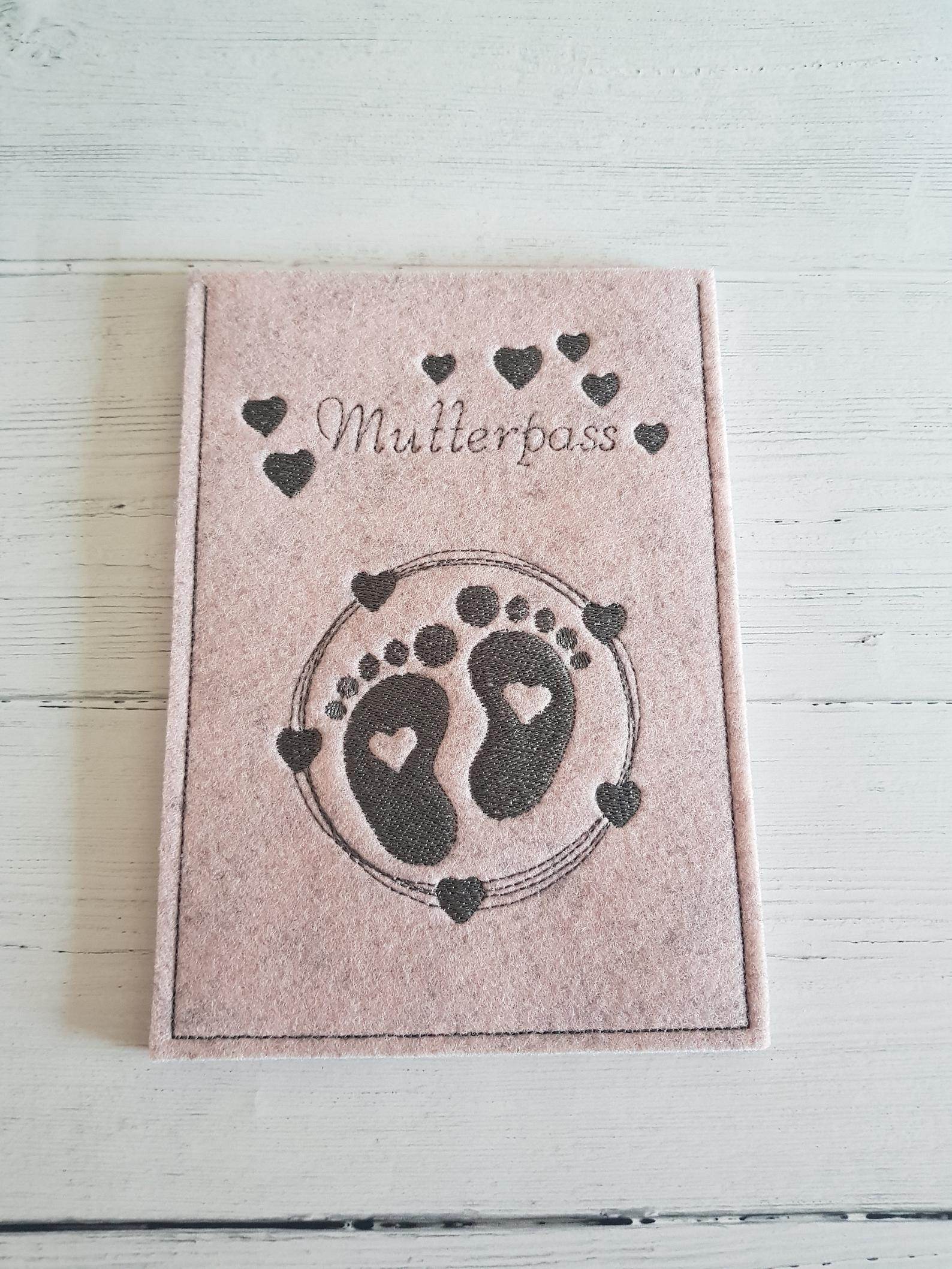Stickdatei Mutterpass Herz Babyfüsse Doodle Set 513 - Sewando