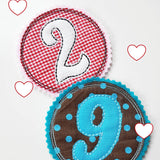 Stickdatei Zahlen Doodle Button - Rahmen ab 10 cm x 10 cm, - Sewando