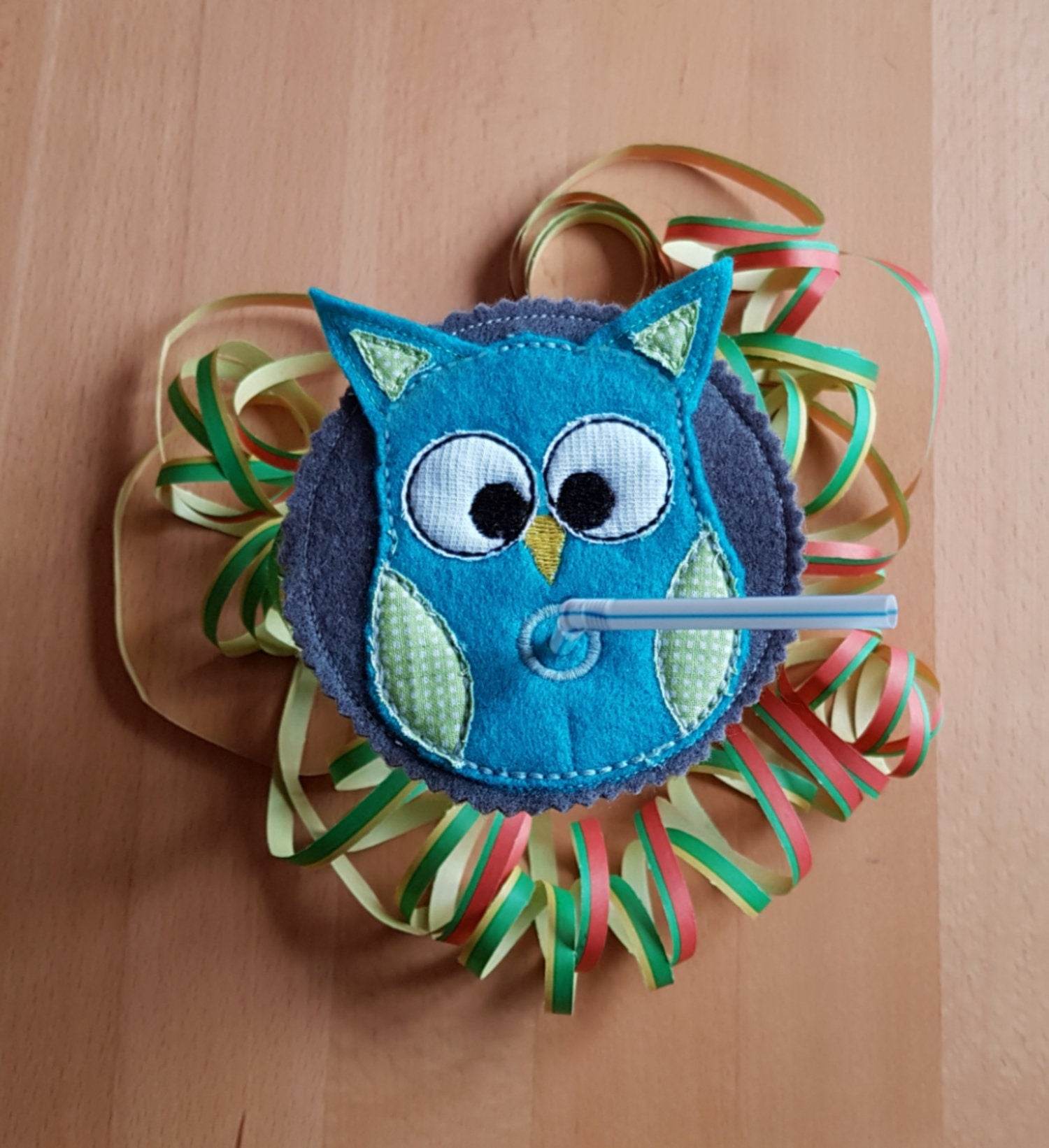Stickdatei Aufsetzer Rahmen 10 cm x 10 cm, Glasaufsetzer, Party, Kinder, feiern - Sewando