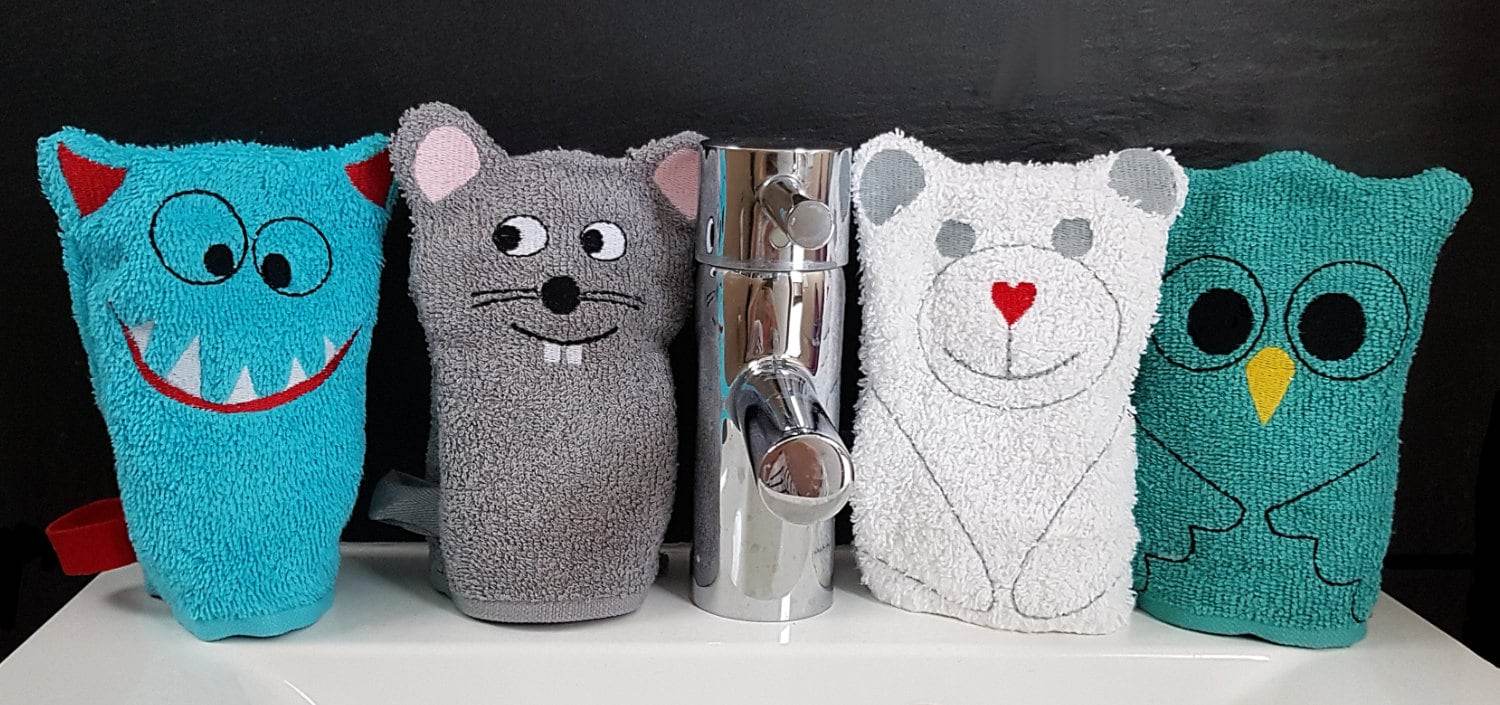 Stickdatei Waschlappen 4er Set 13 cm x 18 cm, Maus, Bär, Eule, Monster - Sewando