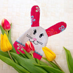 Stickdatei Hase Kuscheltuch mit Bauchtasche ITH in drei Größen, Schmusetuch, Kuscheltier, Kissen - Sewando