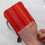 Stickdatei Aufwaschlappen in the Hoop - drei Größen mit Eingriff für die Hand - Sewando
