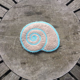 Abschminkpad Schneckenhaus Stickdatei ITH 10x10 cm Waschpad Muschel Meer Strand maritim Sommer Garten - Sewando