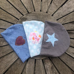 Puppen-Mütze Stickdatei ITH 13x18 Puppenkleidung Puppenmütze Puppenbekleidung Winter - Sewando