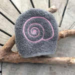 Schneckenhaus-Waschlappen Stickdatei ITH 10x10 Schnecke Waschhandschuh Muschel maritim Strand Garten - Sewando
