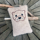 WärmeKissen Otter Stickdatei ITH mit Inlett 13x18 16x26 18x30 Kirschkernkissen Dinkelkissen Kissen Wärmekissen