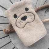Otter-Waschlappen Stickdatei ITH 13x18 Waschhandschuh Anleitung in deutscher Sprache - Sewando