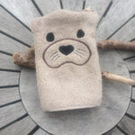 Otter-Waschlappen Stickdatei ITH 13x18 Waschhandschuh Anleitung in deutscher Sprache - Sewando