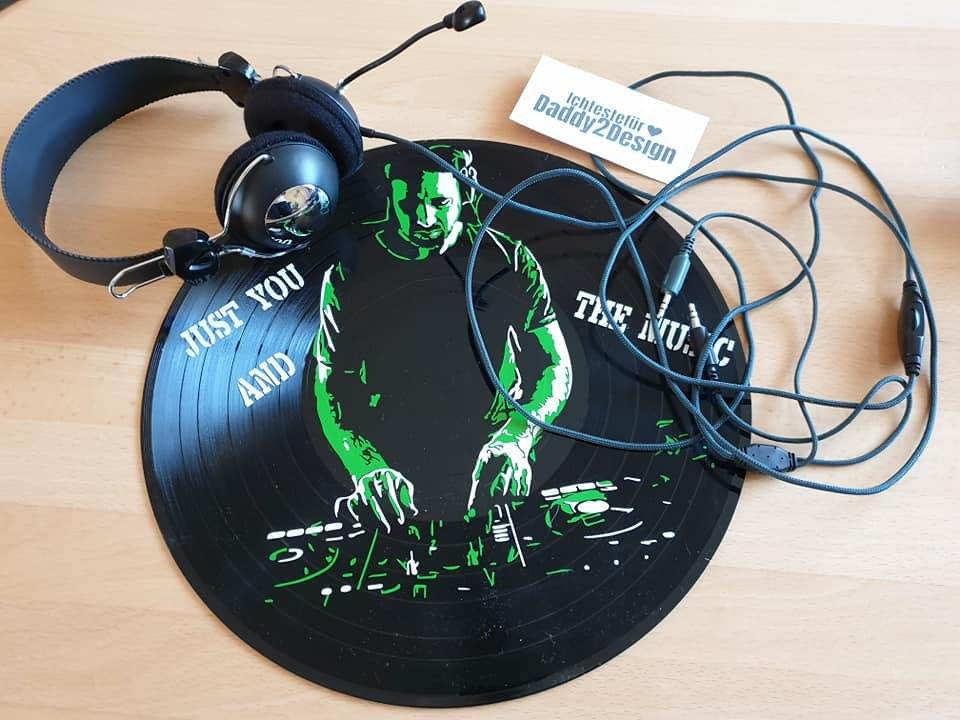 Plotterdatei The DJ - Der Deejay - cooles Dein Style Motiv, nicht nur für coole Teens SVG und DXF - Sewando