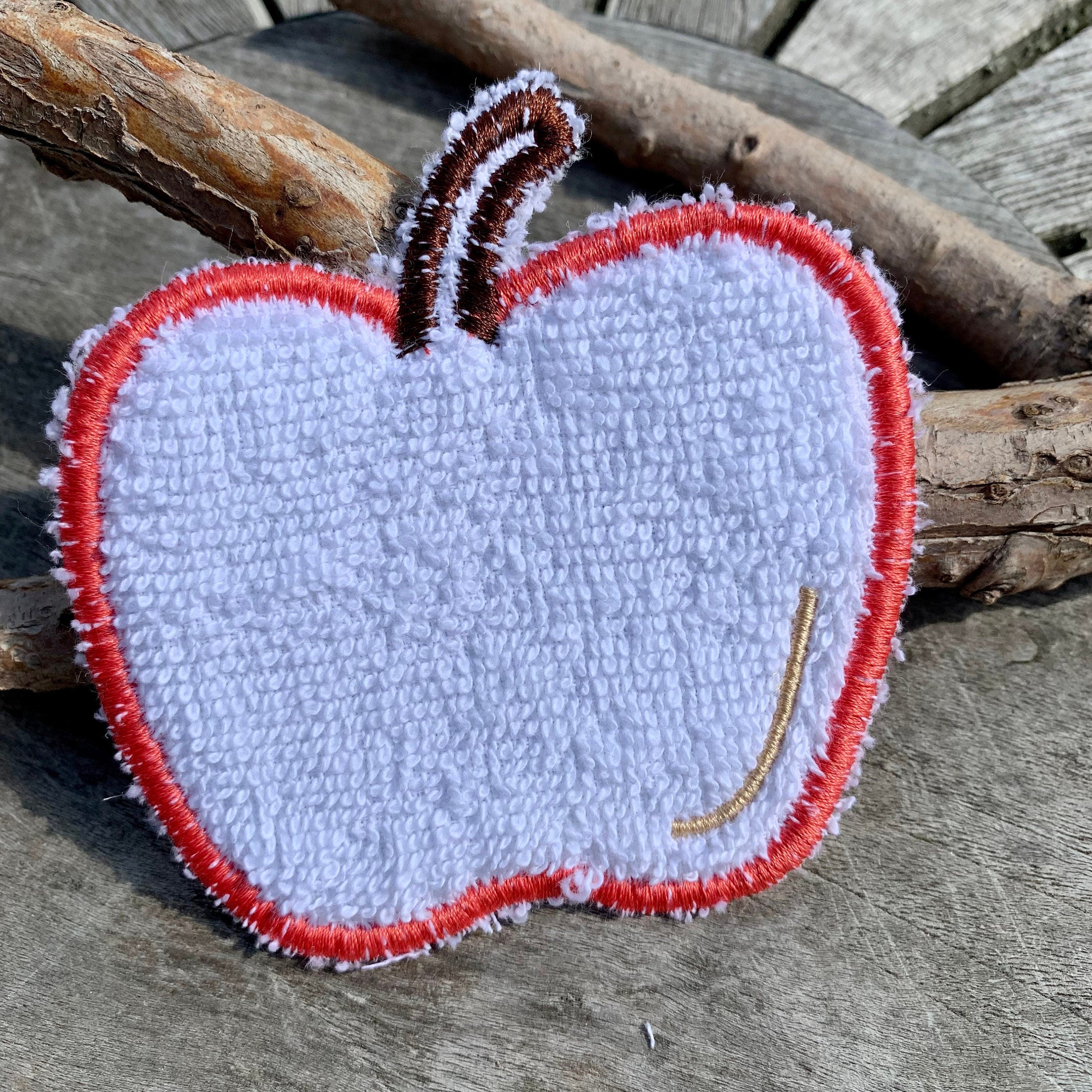 Abschminkpad Apfel Stickdatei ITH 10x10 cm Waschpad Obst Garten Pad Herbst Garten - Sewando