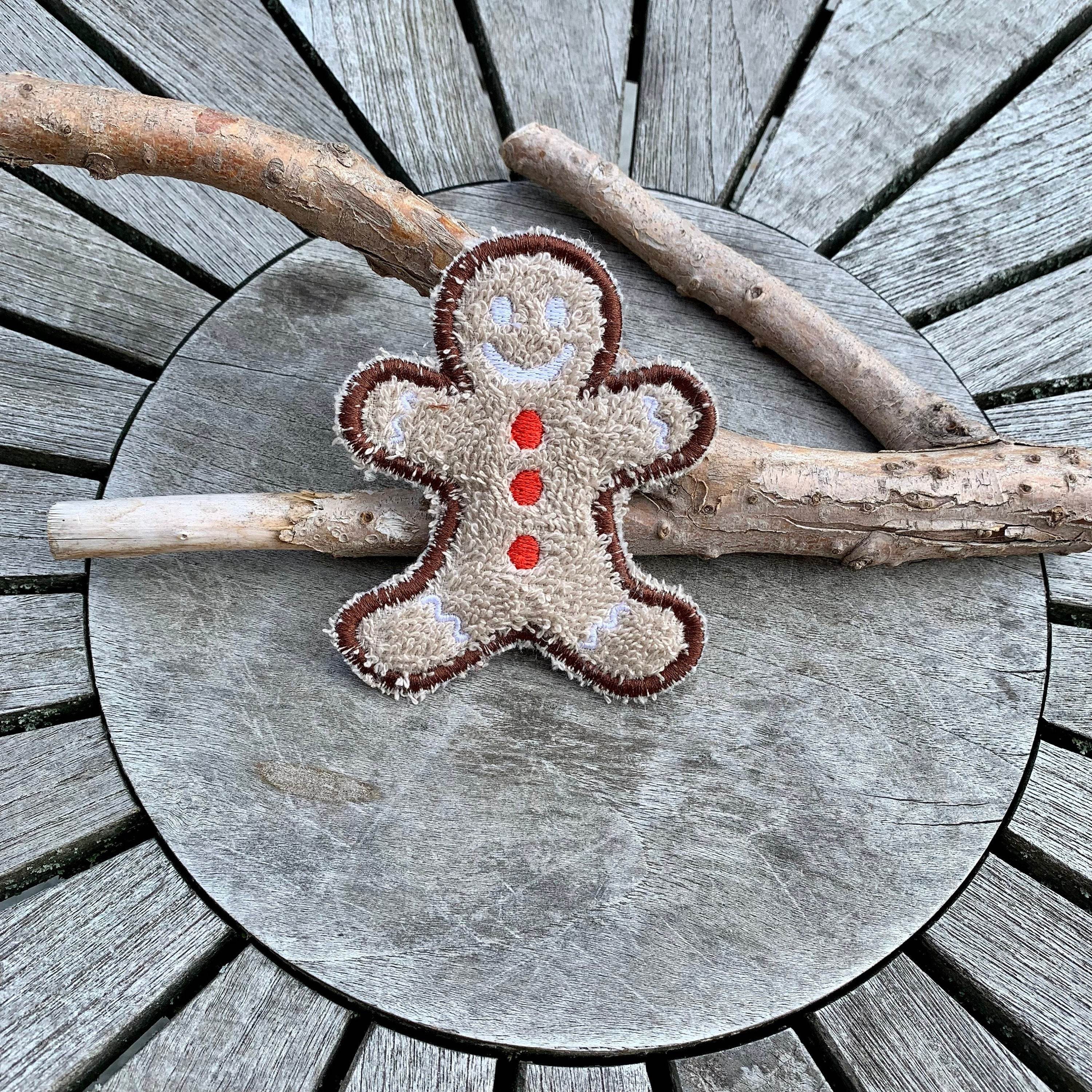 Abschminkpad Pfefferkuchenmann Stickdatei ITH 10x10 cm Waschpad Mann Weihnachten Pad Anleitung in deutscher Sprache Lebkuchen - Sewando