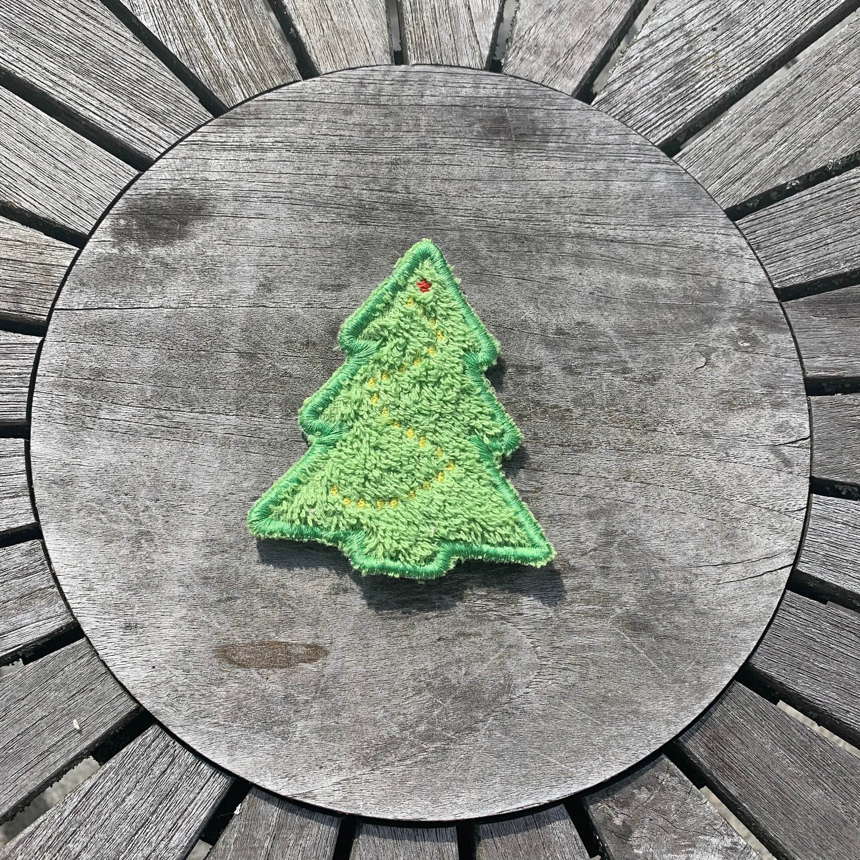Abschminkpad Tannenbaum Stickdatei ITH 10x10 cm Waschpad zerowaste Weihnachtsbaum Baum Pad Waschlappen - Sewando