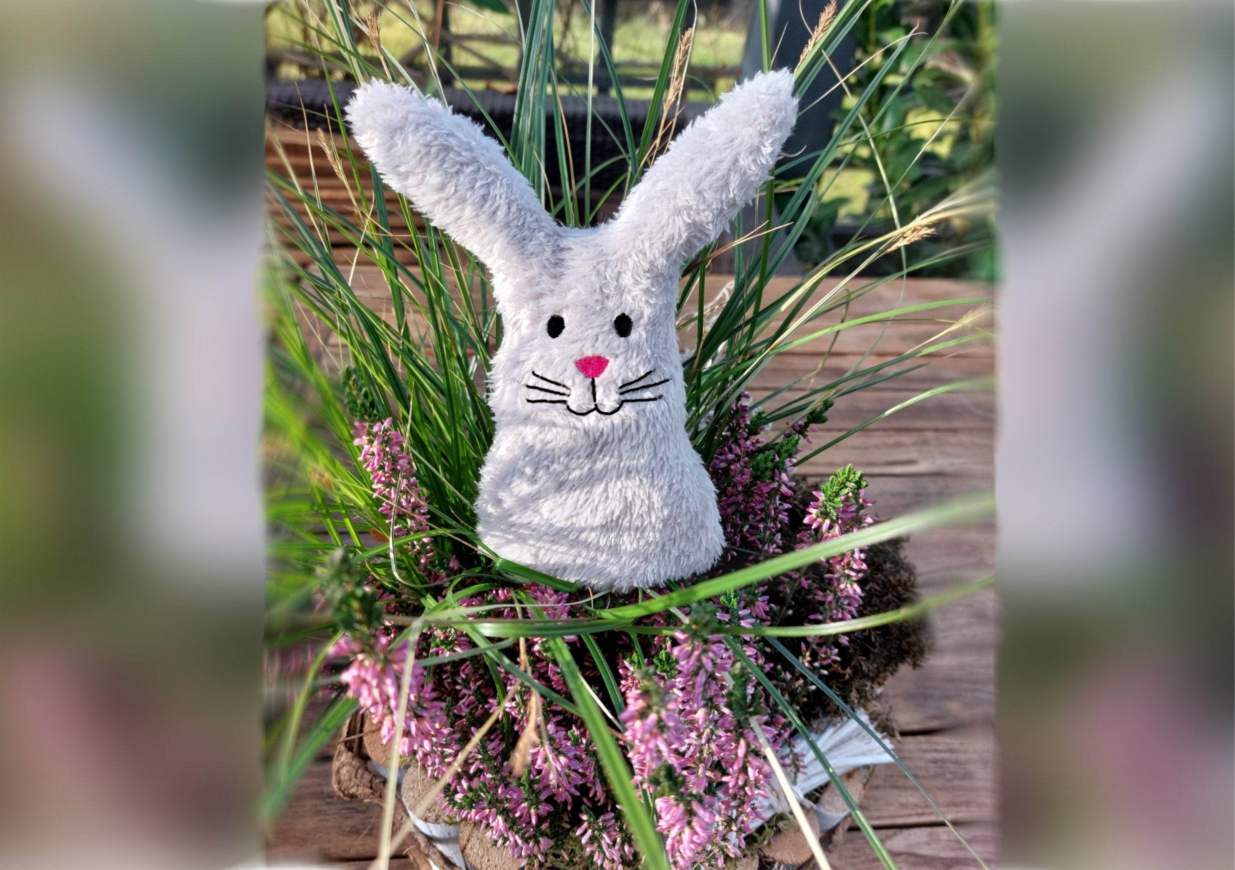 Stickdatei Hase ITH drei Größen, Kuscheltier, Osterhase, Ostern, Dekoration - Sewando