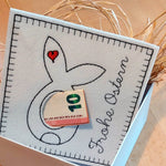 Stickdatei Ostern Geschenkbox, Geschenkkarte, Osterhase, Rahmen 13x18, deutsch, englisch - Sewando