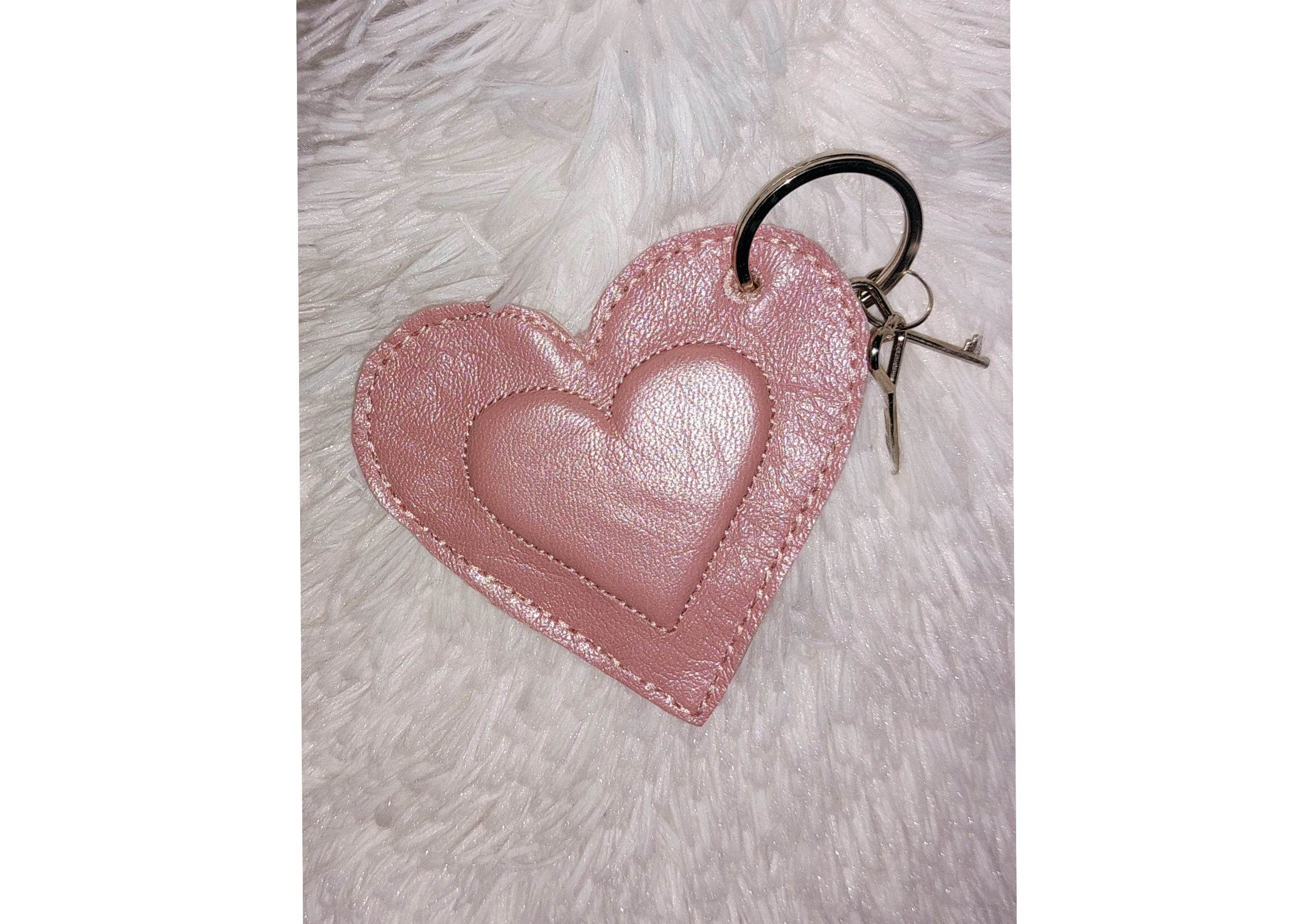 Stickdatei Anhänger Herz 3D - Rahmen ab 10 cm x 10 cm, Schlüsselanhänger, Taschenanhänger - Sewando