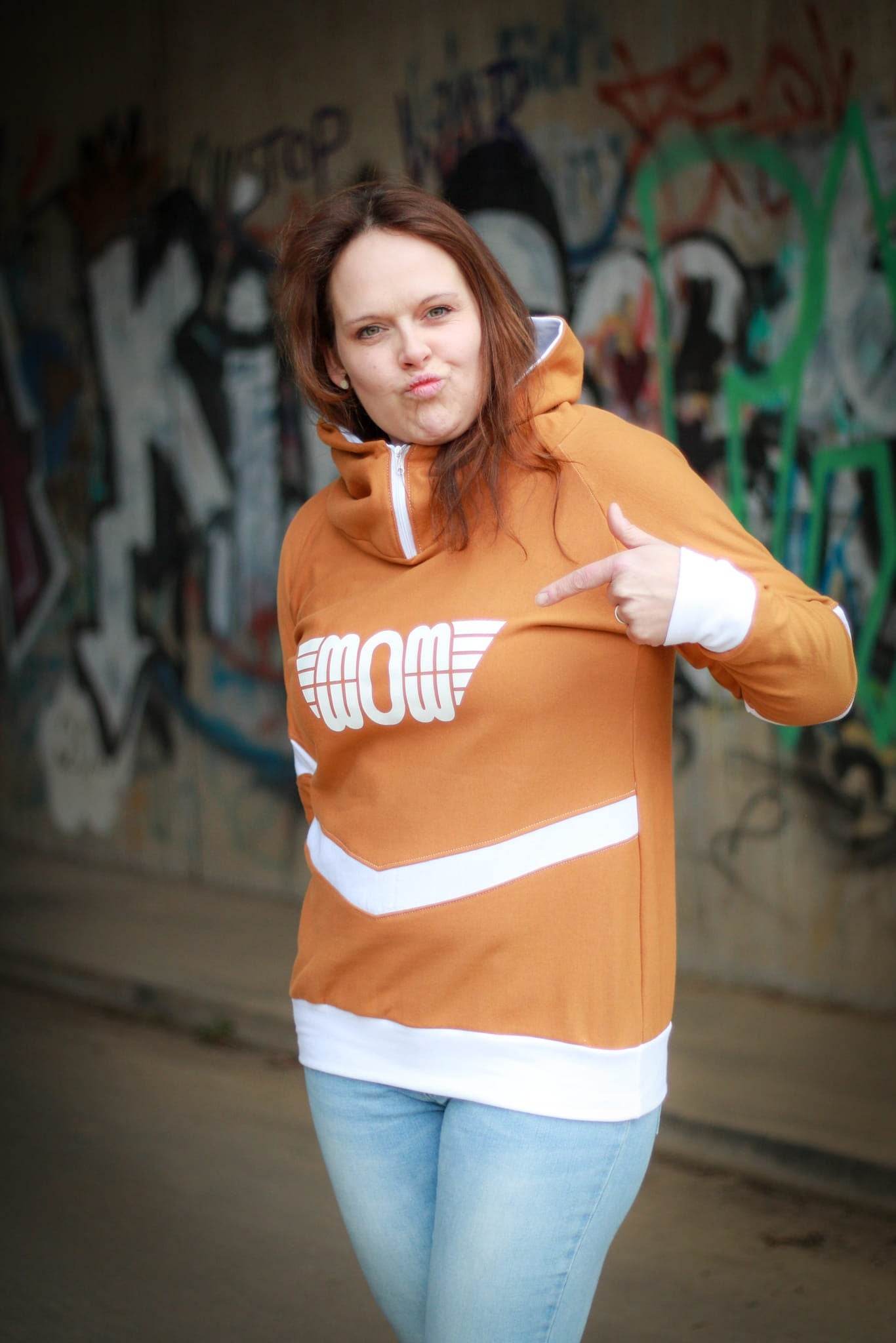 PDF-Schnittmuster Hoodie Mrs. Jona – Gr. 32-54 | mit hohem Kapuzensteg - Sewando