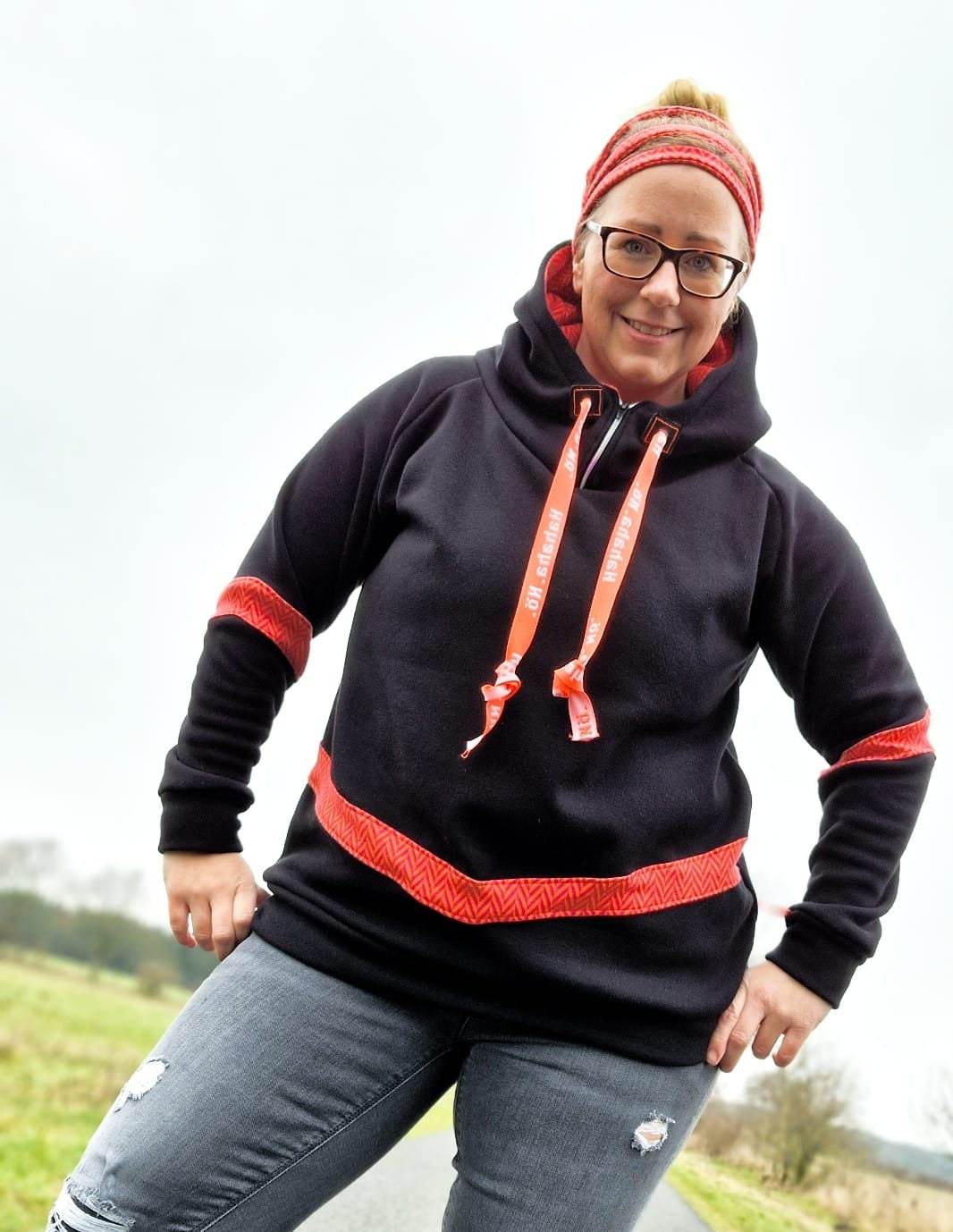 PDF-Schnittmuster Hoodie Mrs. Jona – Gr. 32-54 | mit hohem Kapuzensteg - Sewando