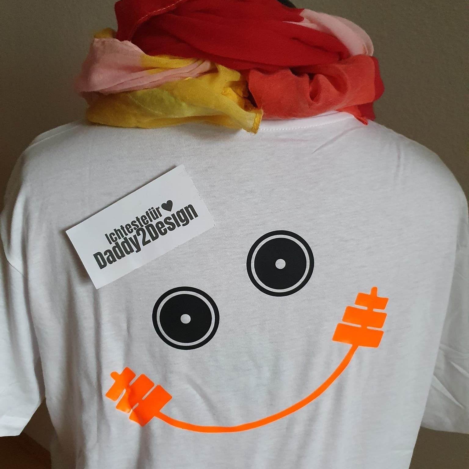 Plotterdatei SMILEY HANTEL / der ultimative Fitness Spaß SVG und DXF PLOTT - Sewando