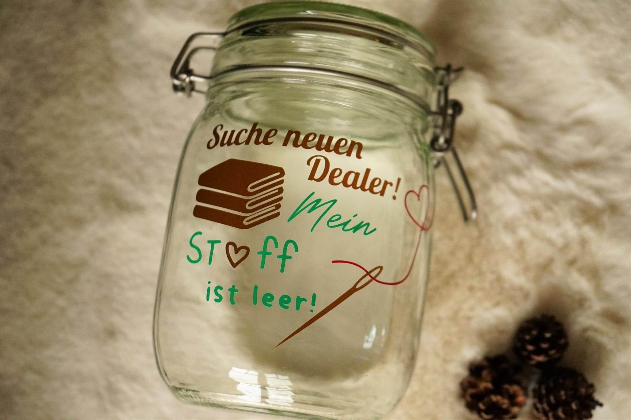 Stoffdealer | Plotterdatei, auch zum Drucken geeignet (PNG) - Sewando