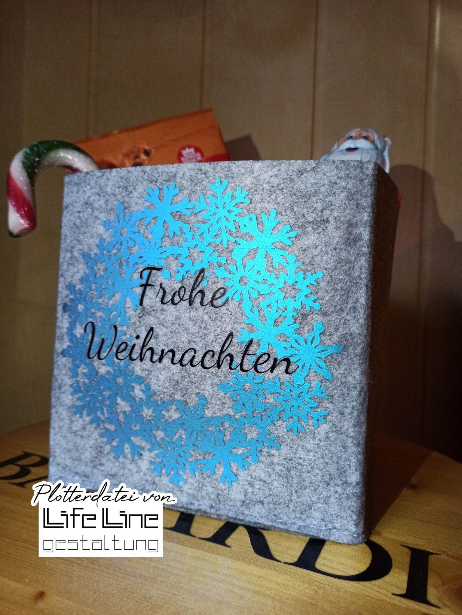 Plotterdatei SCHNEEFLOCKENKRANZ svg + dxf - Sewando