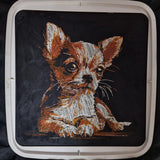 Stickdatei Chihuahua "Gemma" - realistisch - FÜR DUNKLE STOFFE