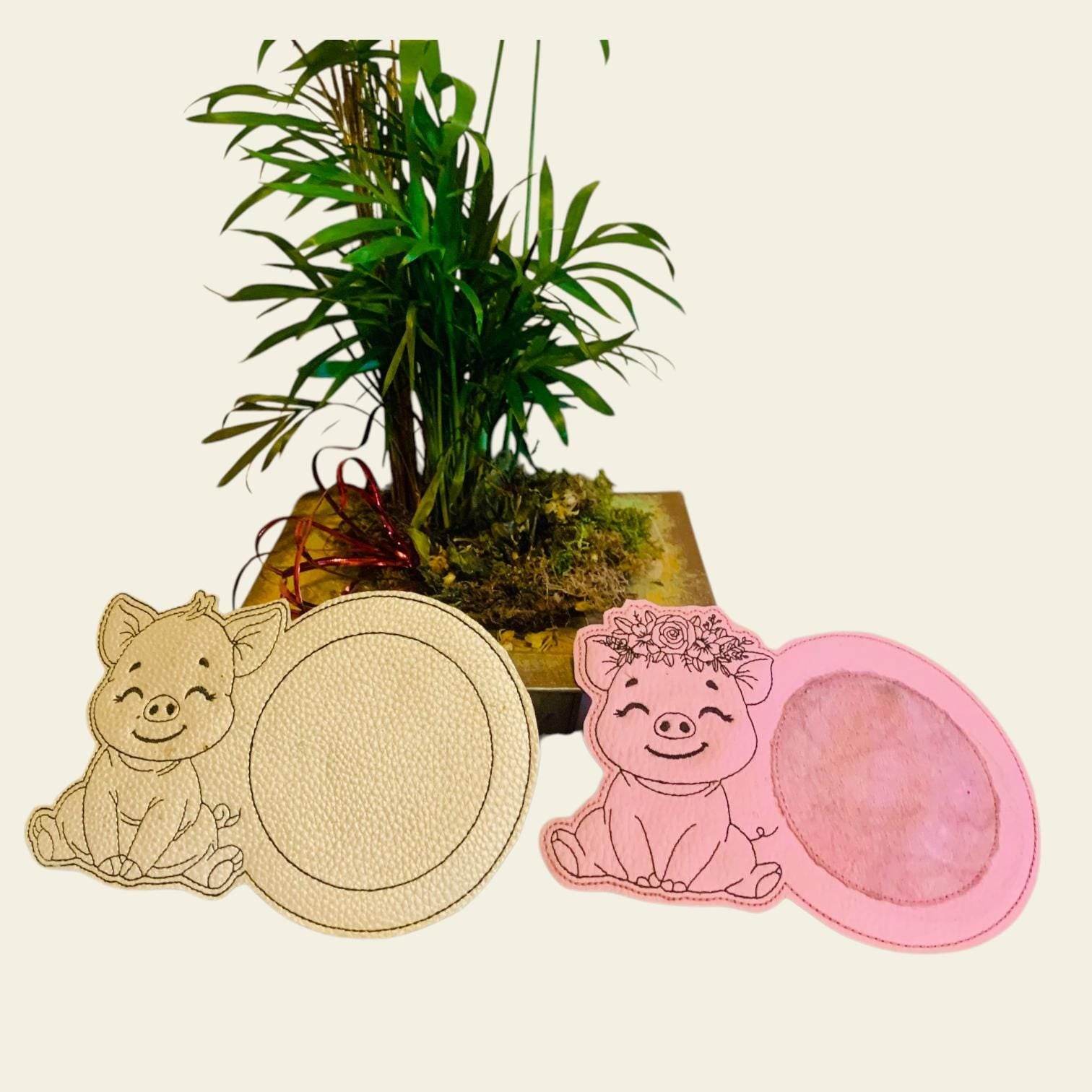 Stickdatei Schwein Mug Rug Tassenteppich Set 992 - Sewando