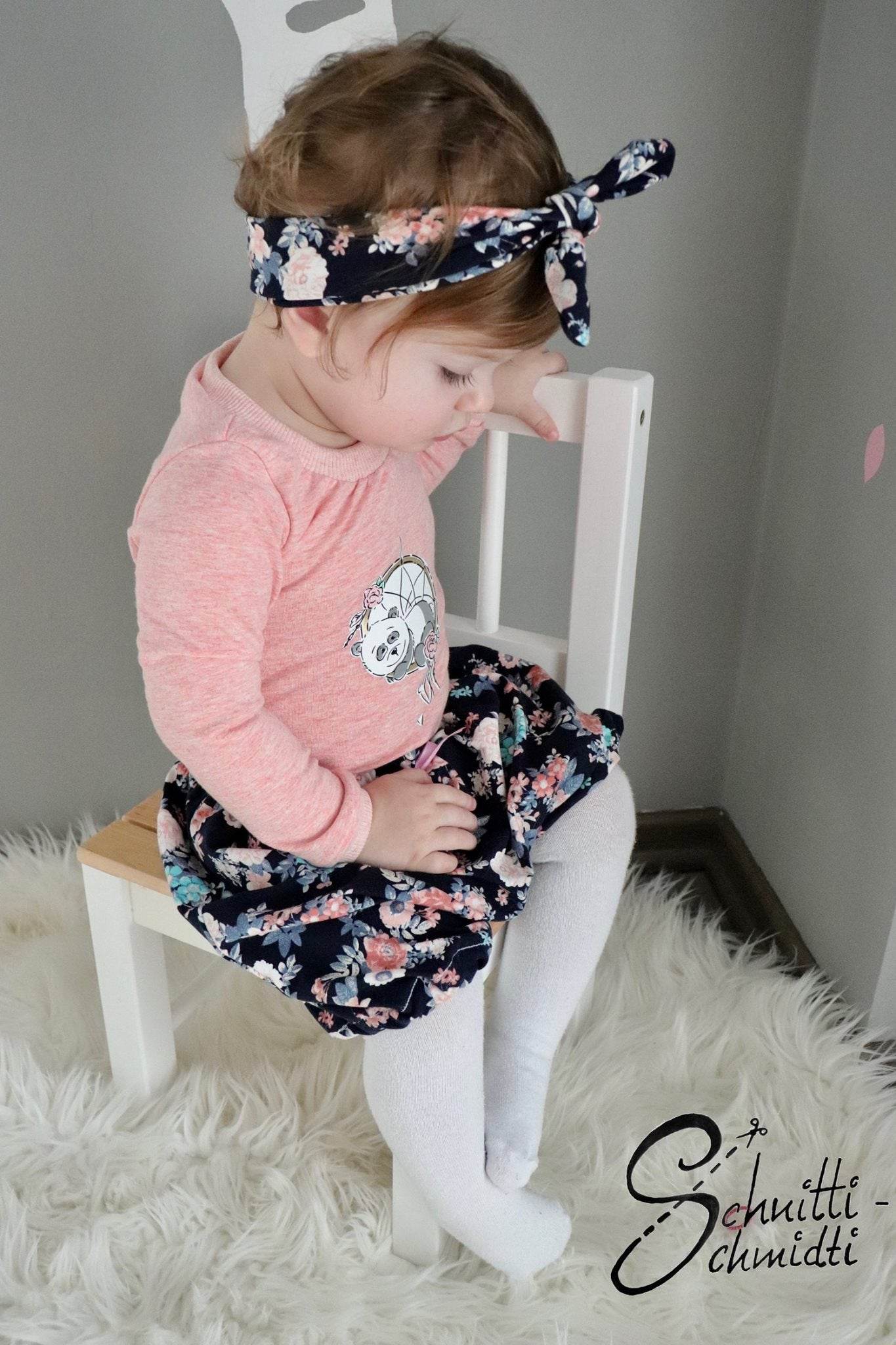 Schnittmuster Newborn LOU SET Bodys ,kurze Hose, Haarband Gr. 50-92 + gratis Plotterdatei : - Sewando