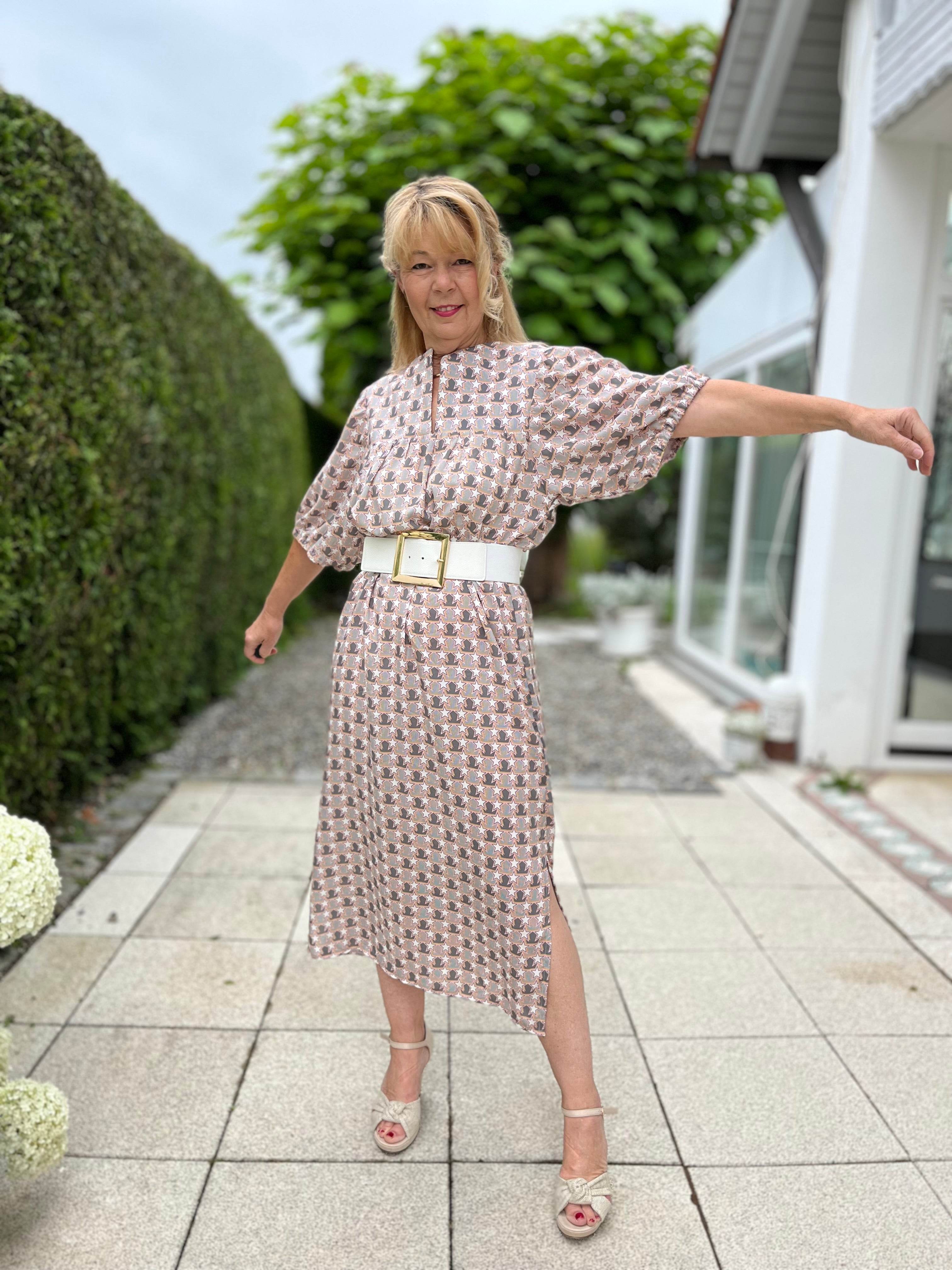 Schnittmuster Bluse POPPY - mit Puffärmeln und Variante Tunika und Kleid | Gr. 32-50 (PDF) - Sewando