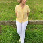 Schnittmuster Bluse DAISY - V-Ausschnit mit Rüsche, Kurzarm | Gr. 32-50 (PDF) - Sewando