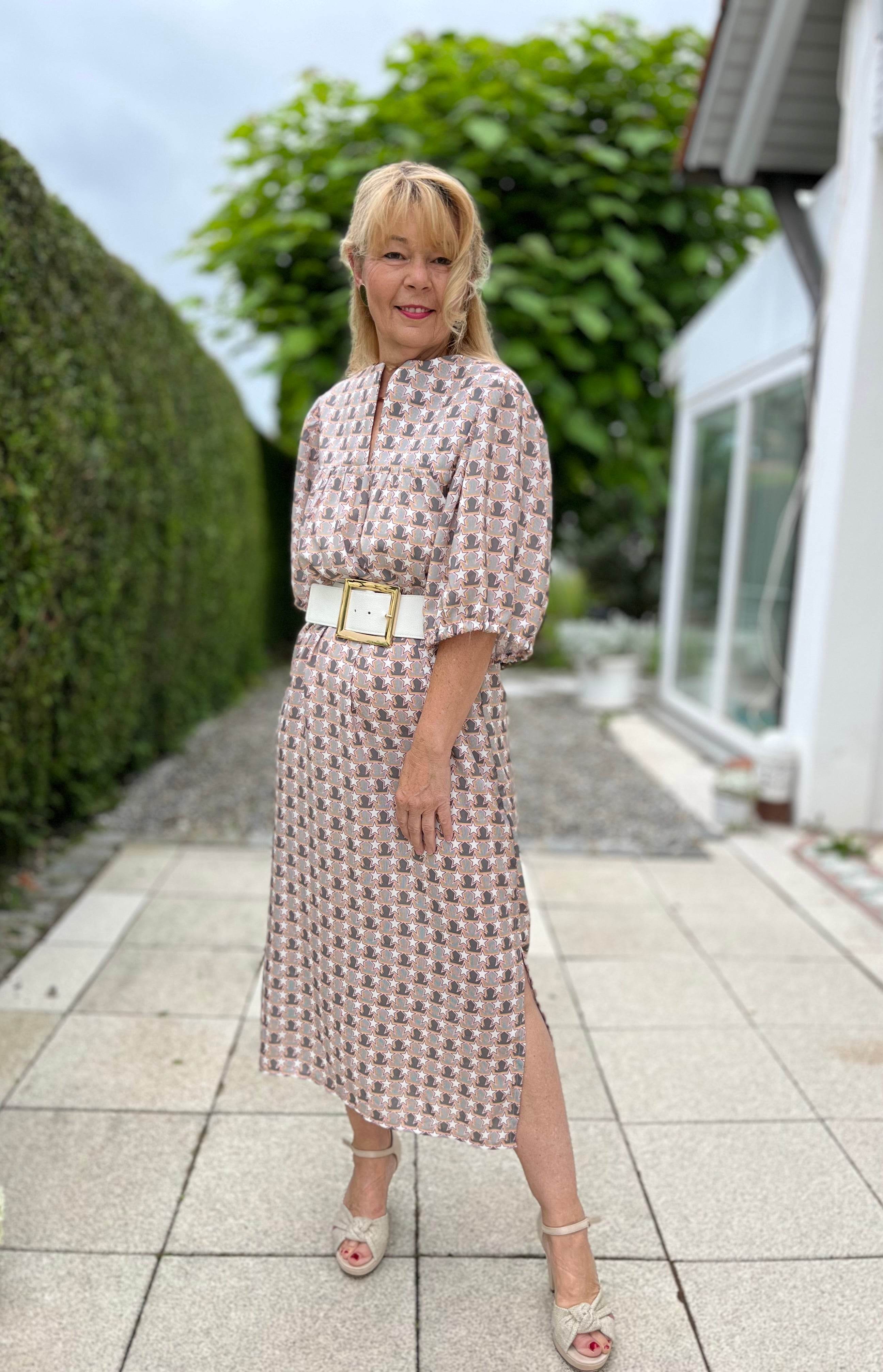 Schnittmuster Bluse POPPY - mit Puffärmeln und Variante Tunika und Kleid | Gr. 32-50 (PDF) - Sewando