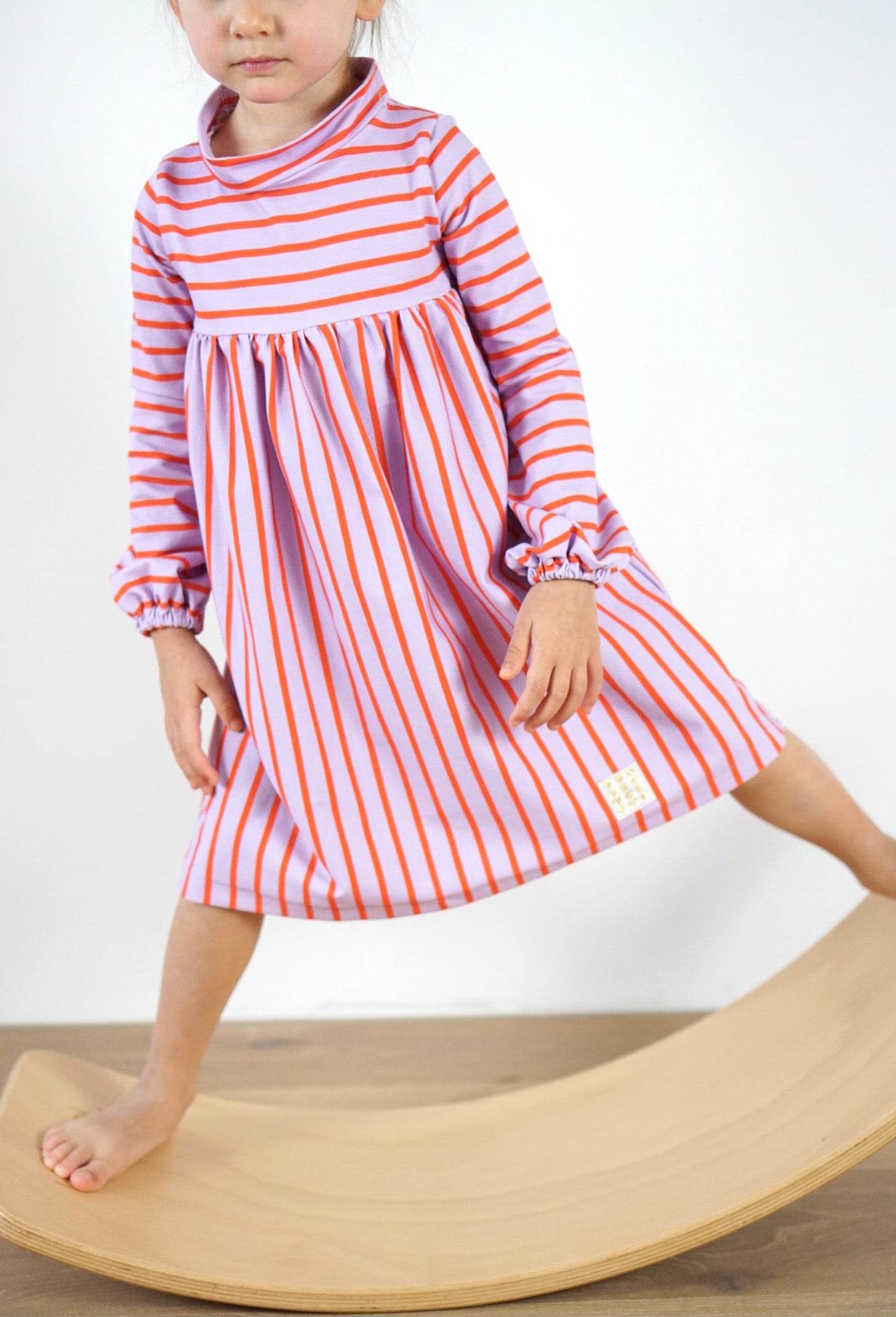 Schnittmuster Rüschenkleid Wini Mini Gr. 68-110 - Sewando