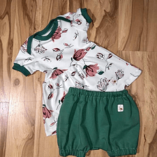 Schnittmuster Newborn LOU SET Kleid, kurze Hose, Haarband Gr. 50-92 + gratis Plotterdatei : - Sewando