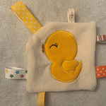 Stickdatei Schmusetuch Baby Ente und Gesicht / Schnullertuch In the Hoop 650 - Sewando