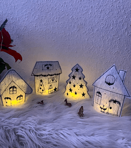 Stickdatei Winterdorf Dorf mit Baum und Kirche Weihnachten Lichthaus Set 768 - Sewando