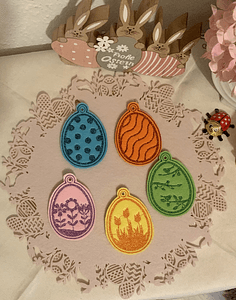 Stickdatei Ostereier In the Hoop, Eier Ostern Tischdeko 793 Blumen, Baumbehang - Sewando