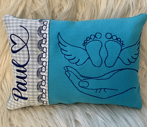 Stickdatei Sternenkind Kissen Babyfüsse mit Flügel und Hände, Set 830 - Sewando