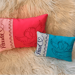 Stickdatei Sternenkind Kissen Babyfüsse mit Flügel und Hände, Set 830 - Sewando