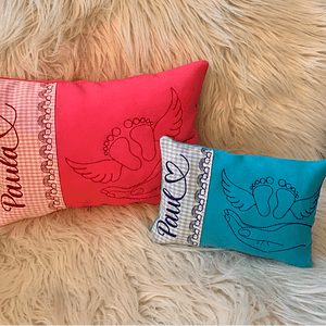 Stickdatei Sternenkind Kissen Babyfüsse mit Flügel und Hände, Set 830 - Sewando