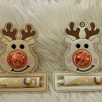 Stickdatei Weihnachten Tannenbaum Rentier mit Schoki Nase Gutscheine Set 905 - Sewando