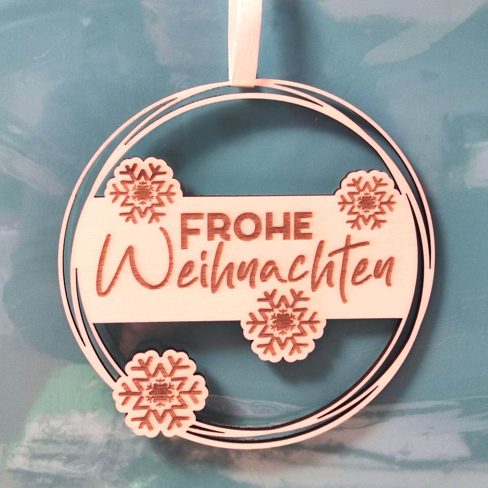 Plotter- Laserdatei Weihnachtskranz mit Schneeflocken - Sewando