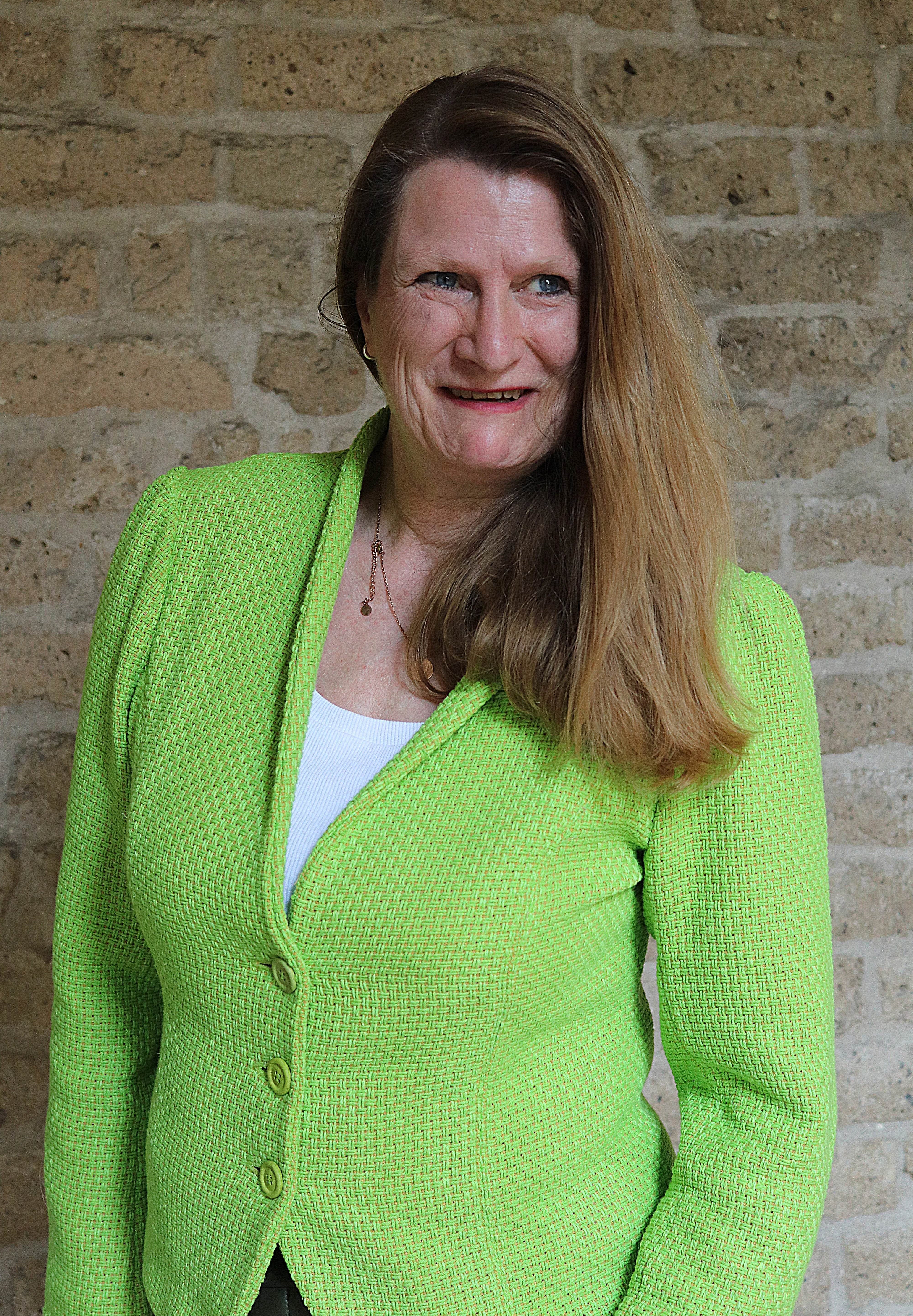 Blazer-02 mit Schalkragen und Puffärmeln - Sewando