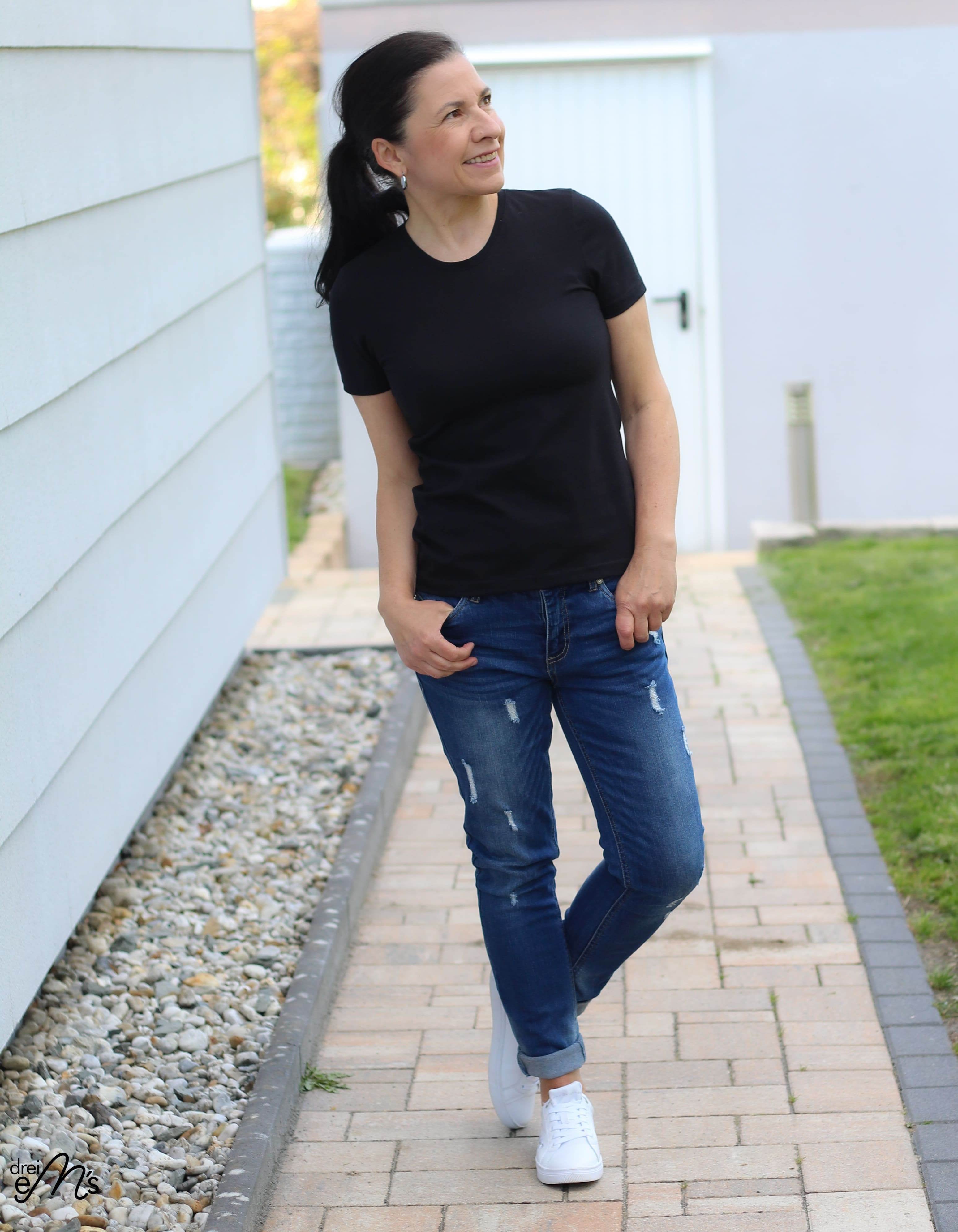 Schnittmuster BASIC Shirt Nr.1 Rundhals Gr. 32-56 + gratis Plotterdatei - Sewando