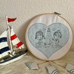 Stickdatei Maritim Junge und Mädchen mit Leuchtturm Set 916 - Sewando