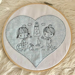 Stickdatei Maritim Junge und Mädchen mit Leuchtturm Set 916 - Sewando