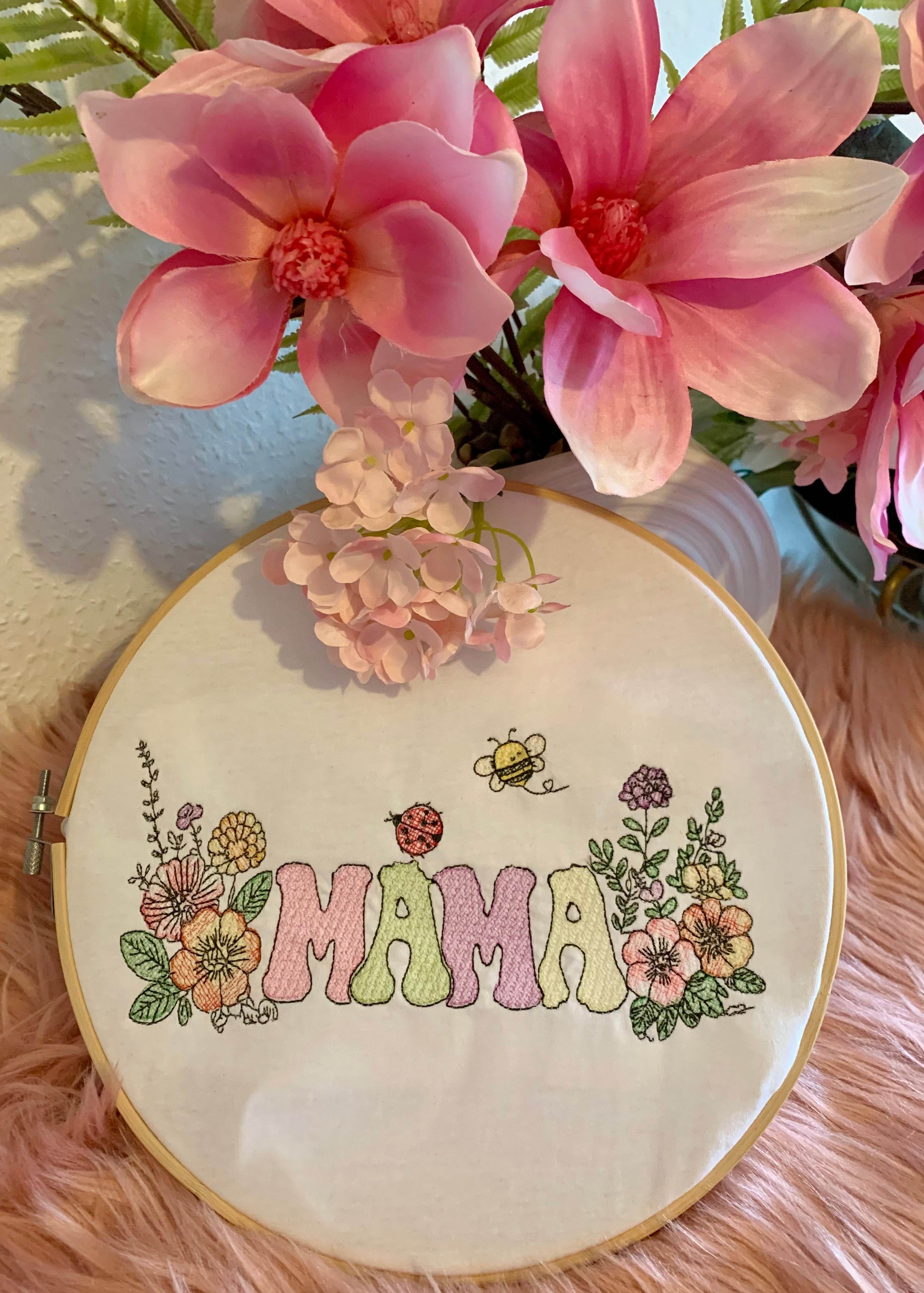 Stickdatei Mama mit Blumen Lineare Art Set 946 - Sewando