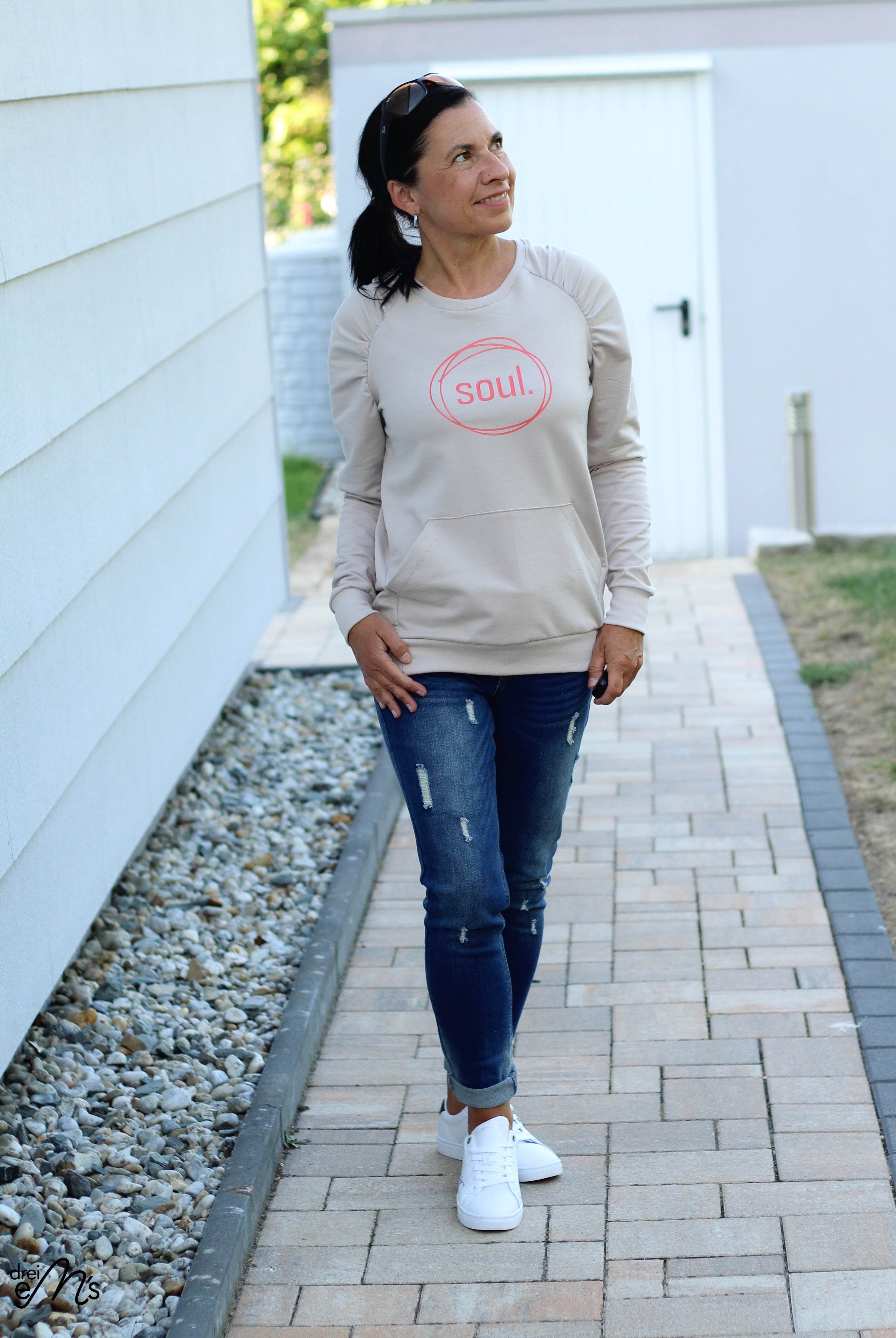Schnittmuster Hoodie EBERN Gr. 34-56 + gratis Plotterdatei : - Sewando