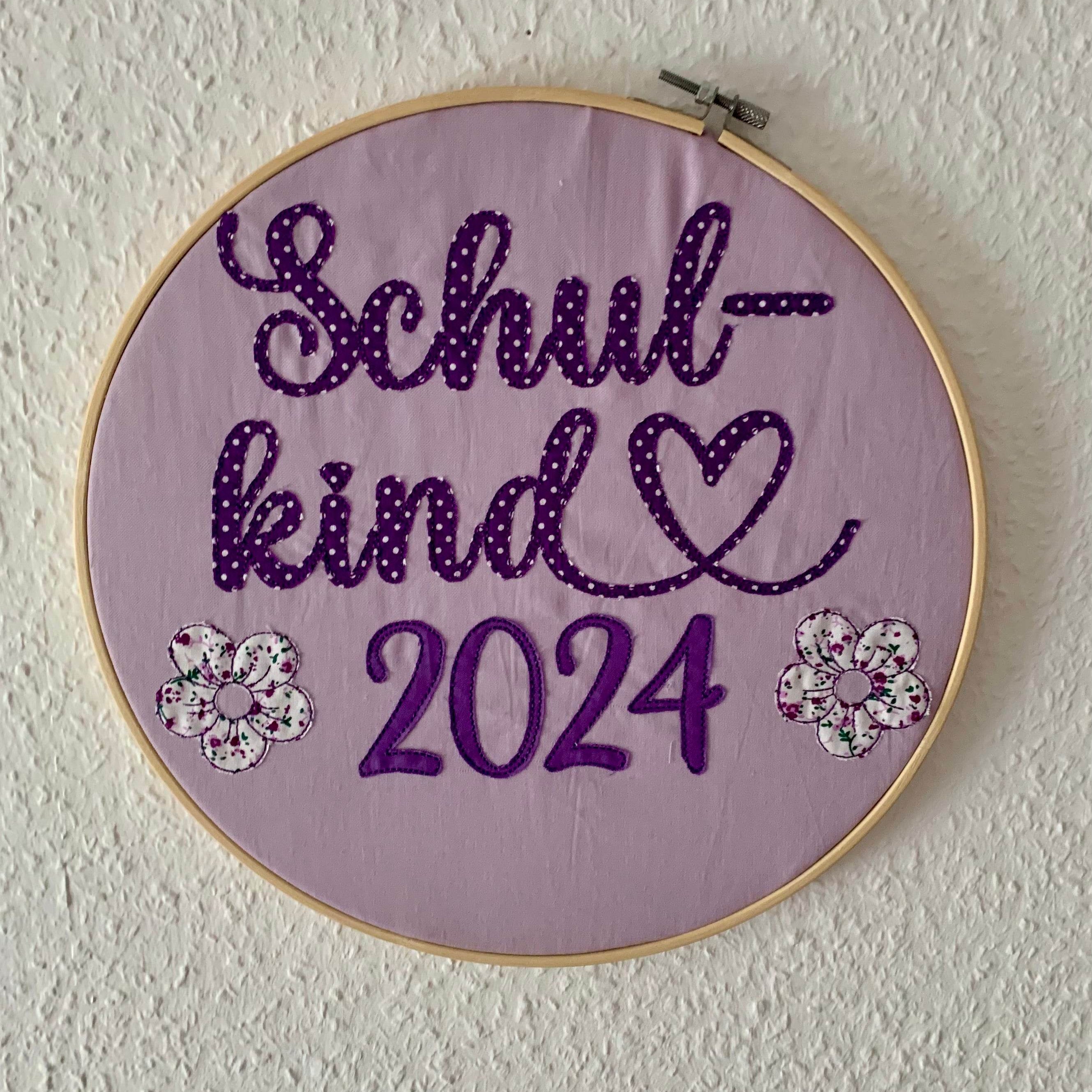 Stickdatei Schrift mit Herzen In Love 3 ca. 60mm Set 641 Doodle Applikation - Sewando
