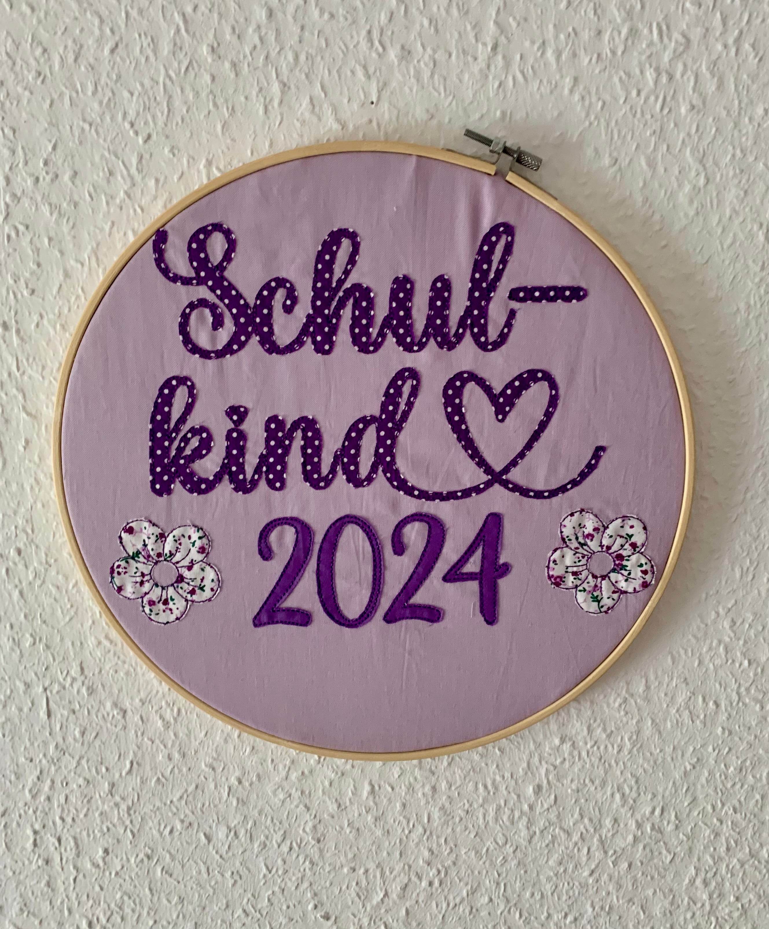Stickdatei Schrift mit Herzen In Love 3 ca. 60mm Set 641 Doodle Applikation - Sewando