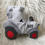 Stickdatei Traktor In the Hoop Kuschelkissen Set 2527 - Sewando