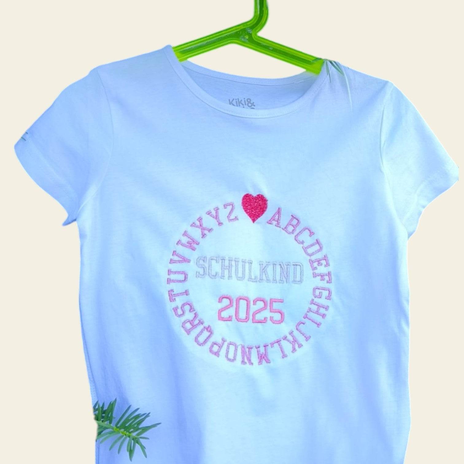 Stickdatei Einschulung Schulkind 2025 Herz Set 2539 - Sewando